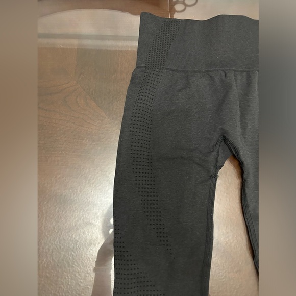 Gymshark leggings - Picture 4 of 7